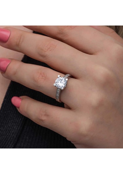 Gümüş Tek Taş Kadın Yüzük modelleri