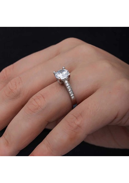 Gümüş Tek Taş Kadın Yüzük indirimleri