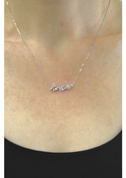 925 Ayar Gümüş Çiçekli ve Incili Beyaz Zirkon Taşlı Gümüş Kolye fiyatları