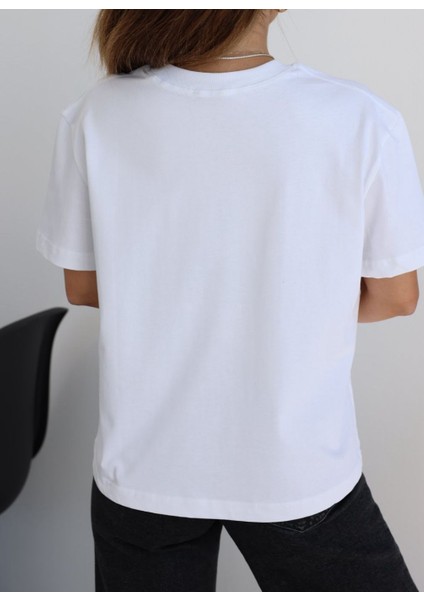 Bisiklet Yaka Basic Tok Kumaş T-Shirt fiyatları