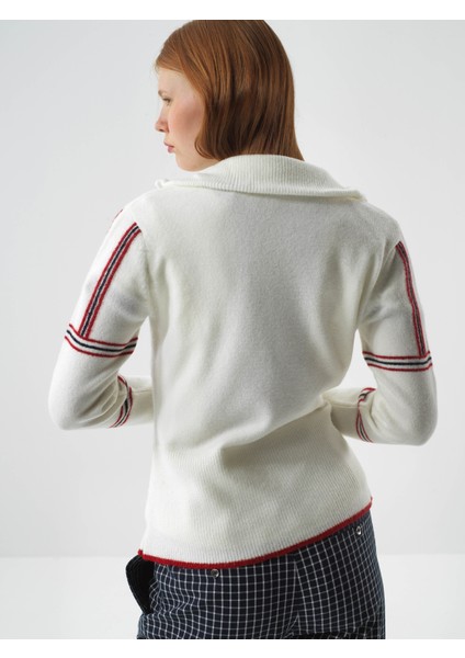 Kadın Ekru Yumuşak Dokulu Regular Fit Ceket fırsatları