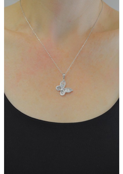925 Ayar Gümüş Beyaz Baget Zirkon Taşlı Kelebek Kadın Gümüş Kolye fiyatları