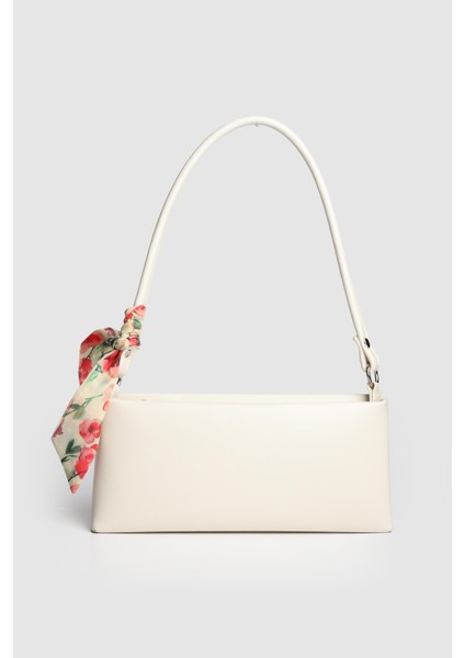 Lagraccio Paris Kadın Saza Fular Detaylı Baget Çanta Krem fiyatları