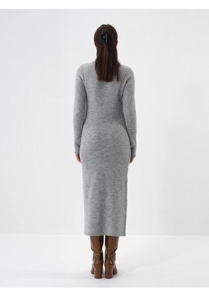 Kadın Gri Yumuşak Dokulu Oversize Elbise fırsatları