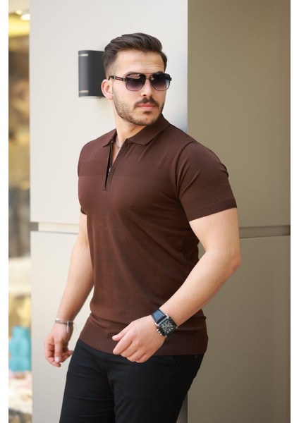 Erkek Göğüs Pirinç Desenli Fermuar Yakalı Kısa Kollu Tişört