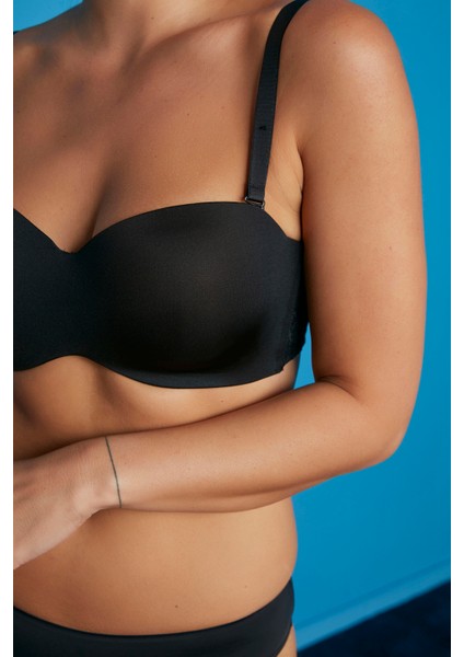 Siyah Toparlayıcı Lotus Premium Dolgusuz Straplez Sütyen