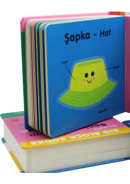 Dışarıdaki Hayat (Out And About) - Big Block Books