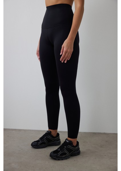 Siyah Extra Yüksek Bel Miracle Pop Up (Push Up) Tayt