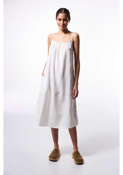 Beyaz Natural Keten Kare Yaka Uzun Elbise