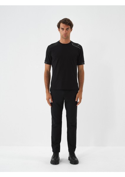 Erkek Siyah Pamuk Dokulu Regular Fit Tişört