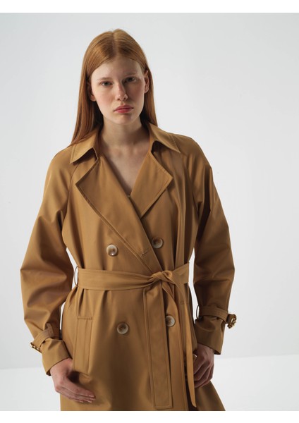 Kadın Camel Formunu Koruyan Regular Fit Trençkot fiyatları