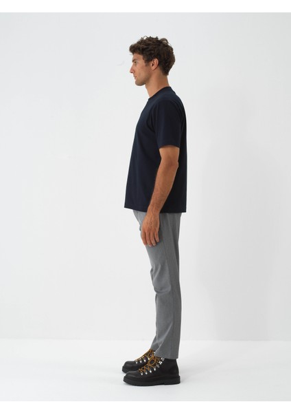 Erkek Lacivert Pamuk Dokulu Regular Fit Tişört modelleri