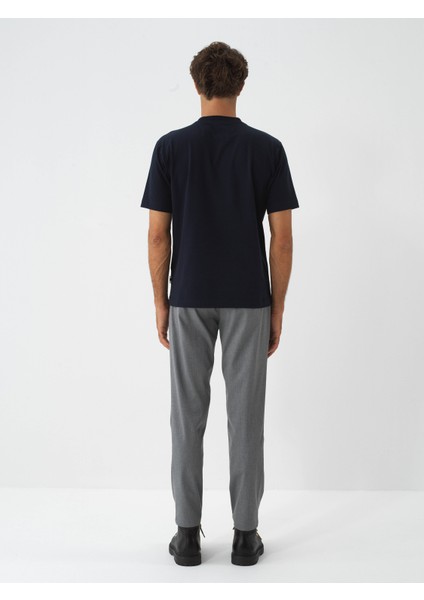 Erkek Lacivert Pamuk Dokulu Regular Fit Tişört indirimleri