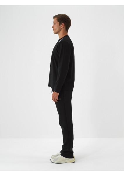 Erkek Siyah Pamuk Dokulu Regular Fit Uzun Kollu Tişört modelleri