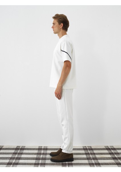 Erkek Ekru Esnek Dokulu Oversize Tişört modelleri