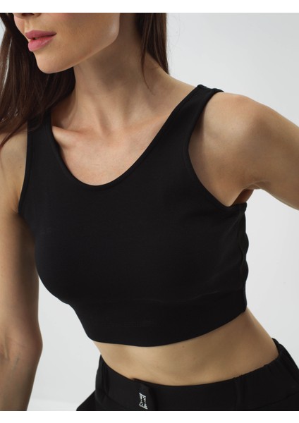 Kadın Siyah Pamuk Dokulu Regular Fit Crop fiyatları