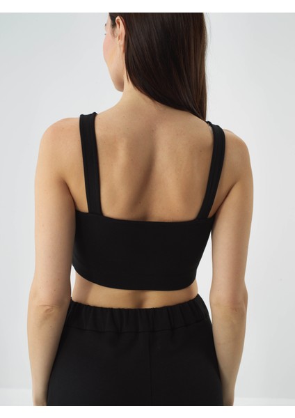 Kadın Siyah Pamuk Dokulu Regular Fit Crop indirimleri