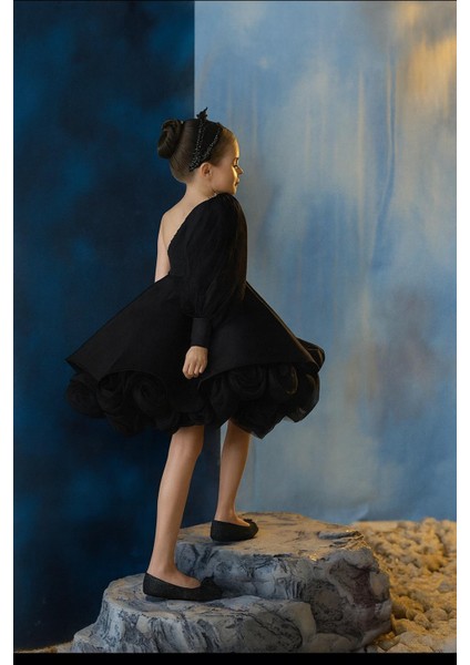 Kız Çocuk Abiye Gül Detaylı Tek Kol Elbise fiyatları