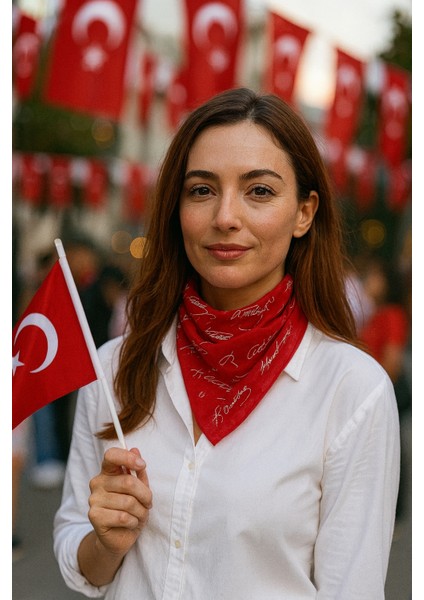Türk Bayrağı Atatürk Desenli Bandana