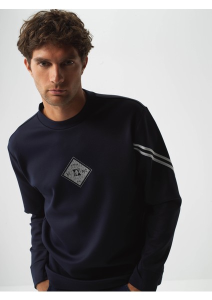 Erkek Lacivert Esnek Dokulu Regular Fit Sweatshirt fiyatları