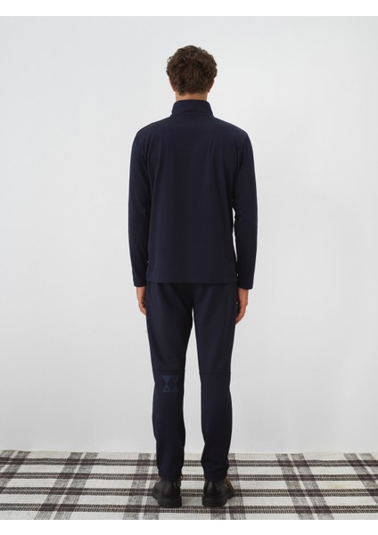 Erkek Lacivert Esnek Dokulu Regular Fit Sweatshirt indirimleri