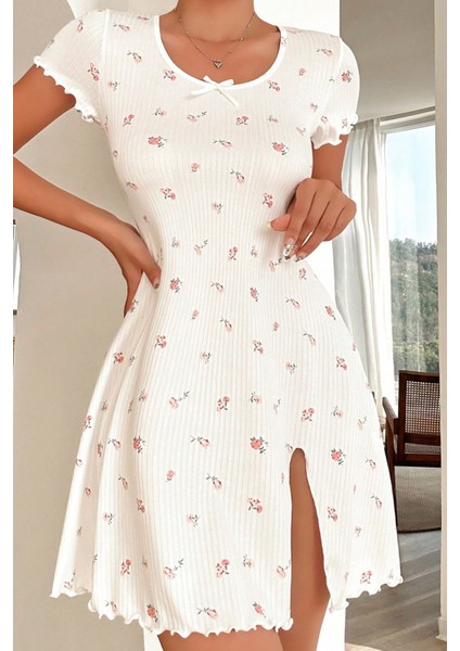 Yırtmaçlı Kısa Kollu Pijama Gecelik