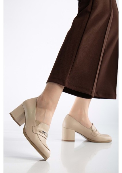 Kadın Hakiki Deri Tokalı Şık Topuklu Ayakkabı - Bej fiyatları
