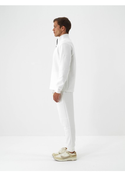 Erkek Ekru Pamuk Dokulu Regular Fit Sweat Pantolon modelleri