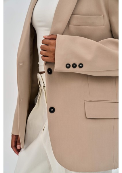 Emma Dikiş Detay Bej Blazer