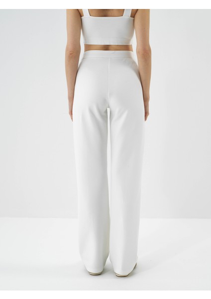 Kadın Ekru Pamuk Dokulu Oversize Sweat Pantolon fırsatları