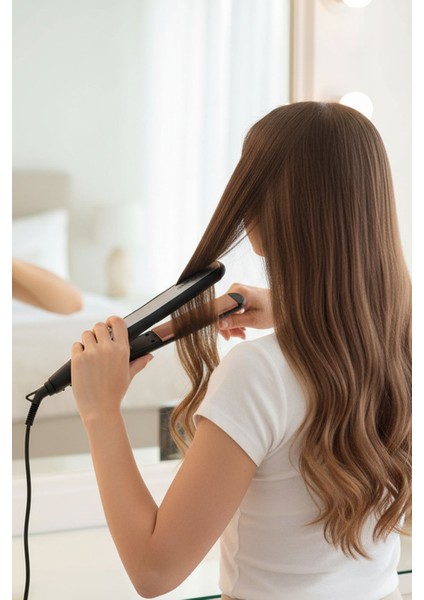 Ince Plaka Profesyonel Saç Düzleştirici, Şık ve Kullanışlı Siyah Renkli