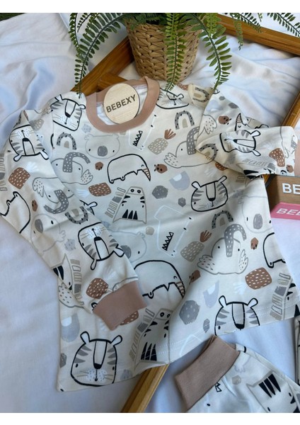 Karışık Hayvan Baskılı Pijama Takımı modelleri