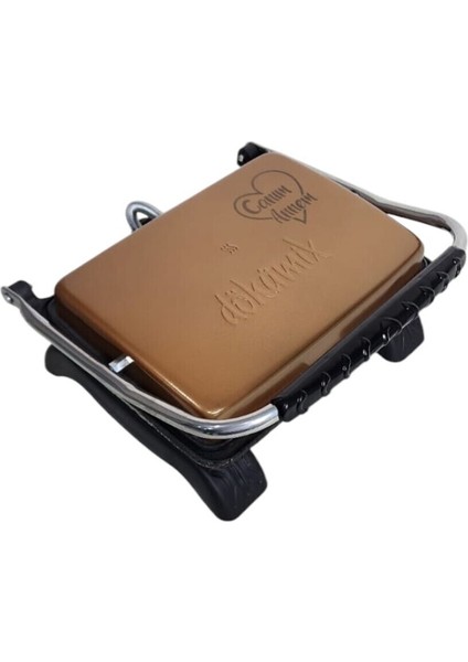 Anneler Günü Için Sıcacık, Kaplamasız Demir Tost Makinesi ve Renkli Fırça Seti modelleri