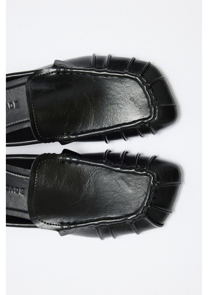 Loafer 2509 - Büzgülü Siyah Kadın Loafer