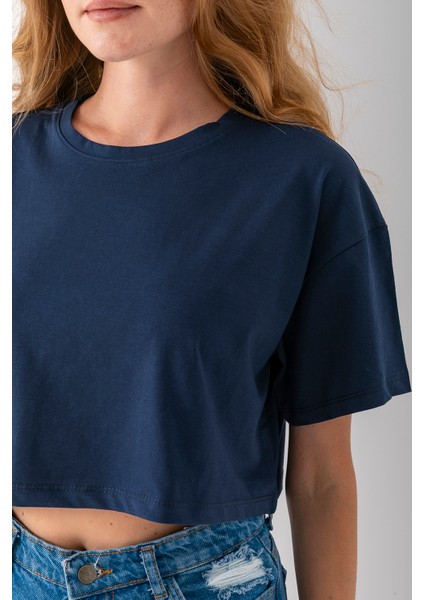 Kadın Bisiklet Yaka %100 Pamuk Basic Crop T-Shirt Lacivert - 925007