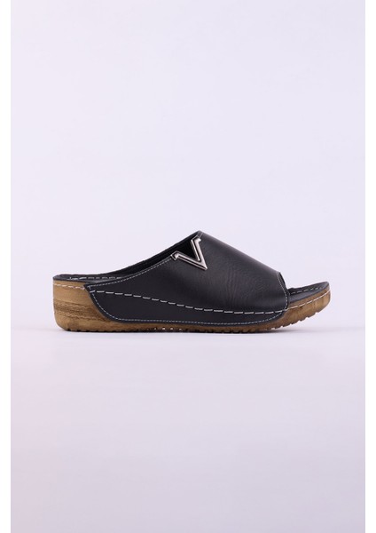 Hakiki Deri Kadın Terlik 25KHMS211