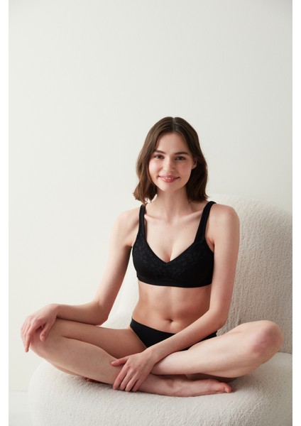 Ameliyat Sonrası Siyah Balensiz Ultra Rahat Sütyen