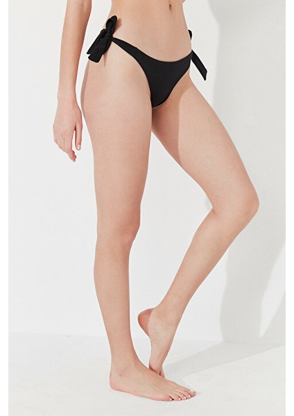Siyah Basic Brazilian Bikini Altı