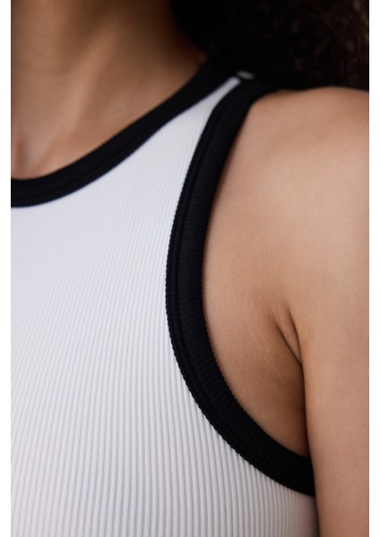 Kırık Beyaz Dikişsiz Seamless Üst