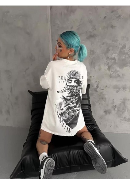 Unisex Baskılı Oversize T-Shirt - Beyaz fiyatları