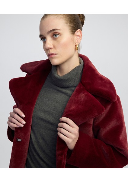 Geniş Yaka Pelüş Kaban IW6250008020035