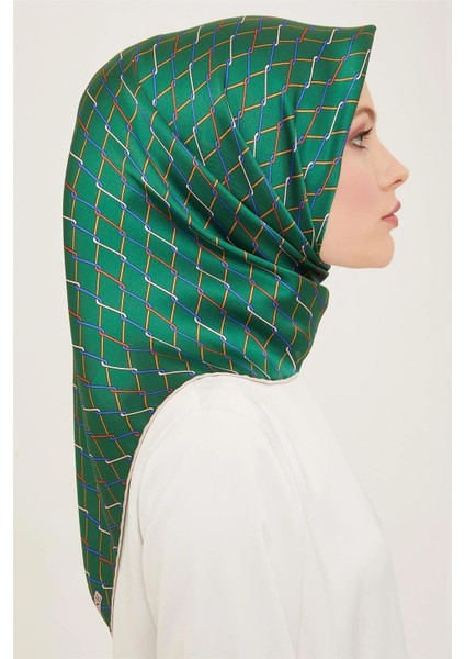 Klasik Desenli Twill İpek Eşarp 24Ya9152 85 85