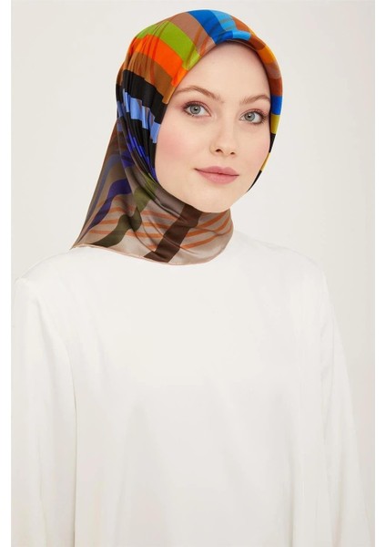 Soyut Desenli Twill İpek Eşarp 24Ya9107 50 83 indirimleri