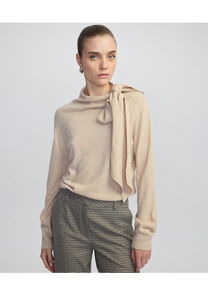 Yakası Bağlamalı Triko IW6250050332023 fiyatları