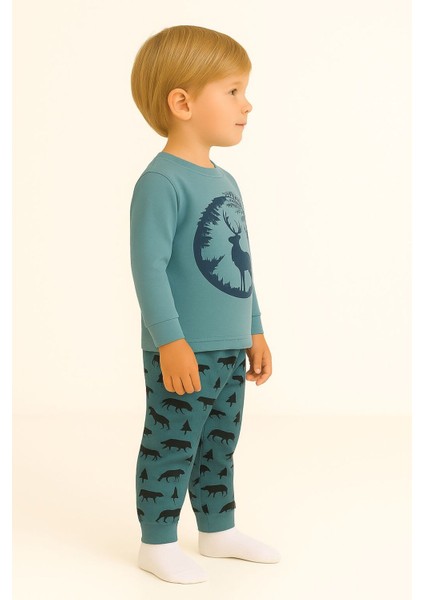 Erkek Çocuk Geyik ve Orman Desenli Pamuklu Pijama Takımı modelleri