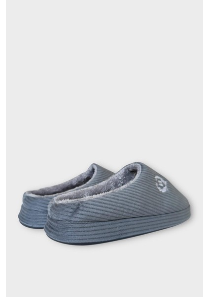 Erkek Hafif Kaydırmaz Taban Ev Terliği Füme fırsatları