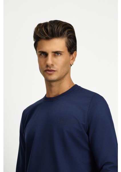 Bisiklet Yaka Regular Fit Sweatshirt