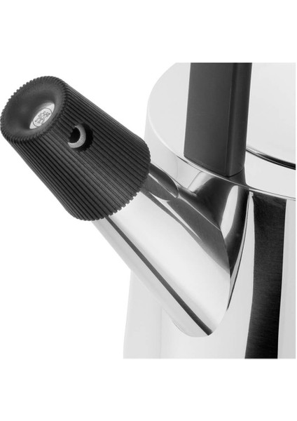 Beyaz 1,5 Litre Paslanmaz Çelik Düdüklü Su Isıtıcı modelleri