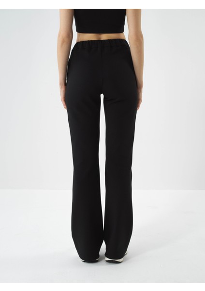Kadın Siyah Pamuk Dokulu Regular Fit Sweat Pantolon fırsatları