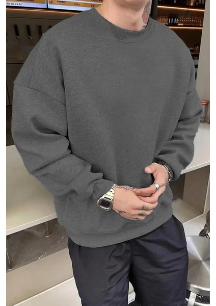 Erkek Düz Bisiklet Yaka Sweat - Füme modelleri